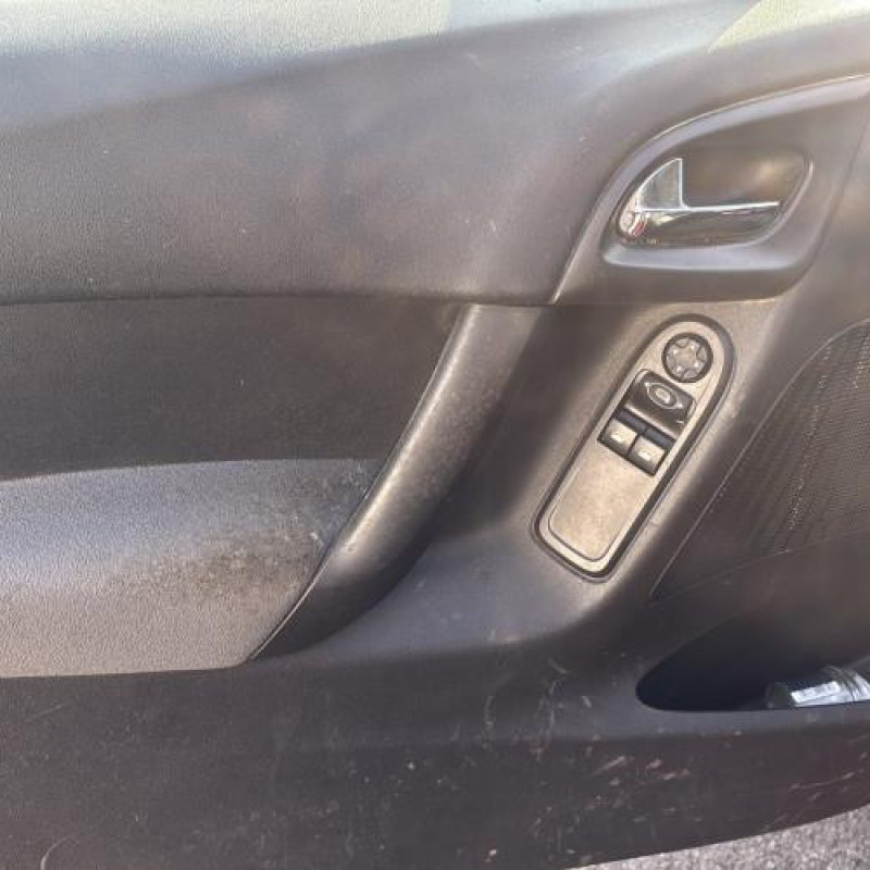 Renfort pare choc avant (traverse) CITROEN C3 2 Photo n°14