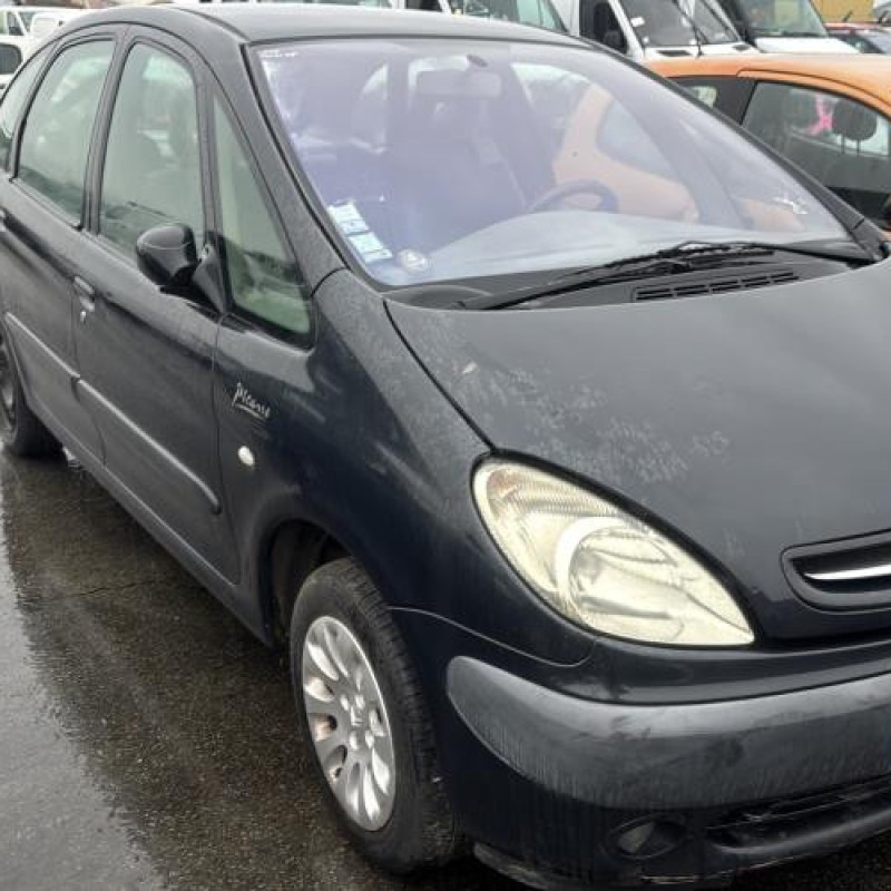 Feu arriere principal gauche (feux) CITROEN XSARA PICASSO Photo n°6