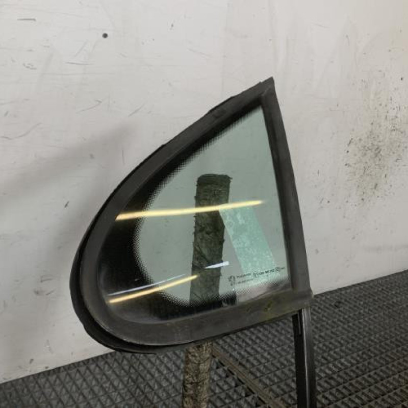 Custode avant gauche (porte) PEUGEOT 207 Photo n°2