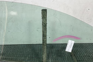 Vitre avant gauche PEUGEOT 207