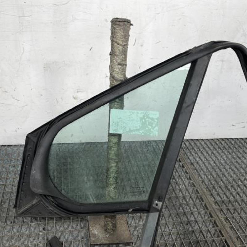 Custode avant droit (porte) PEUGEOT 308 1 Photo n°4