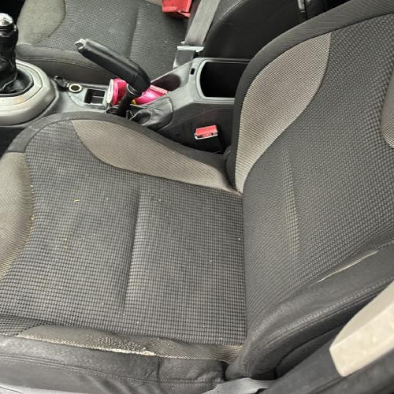 Custode avant droit (porte) PEUGEOT 308 1 Photo n°15