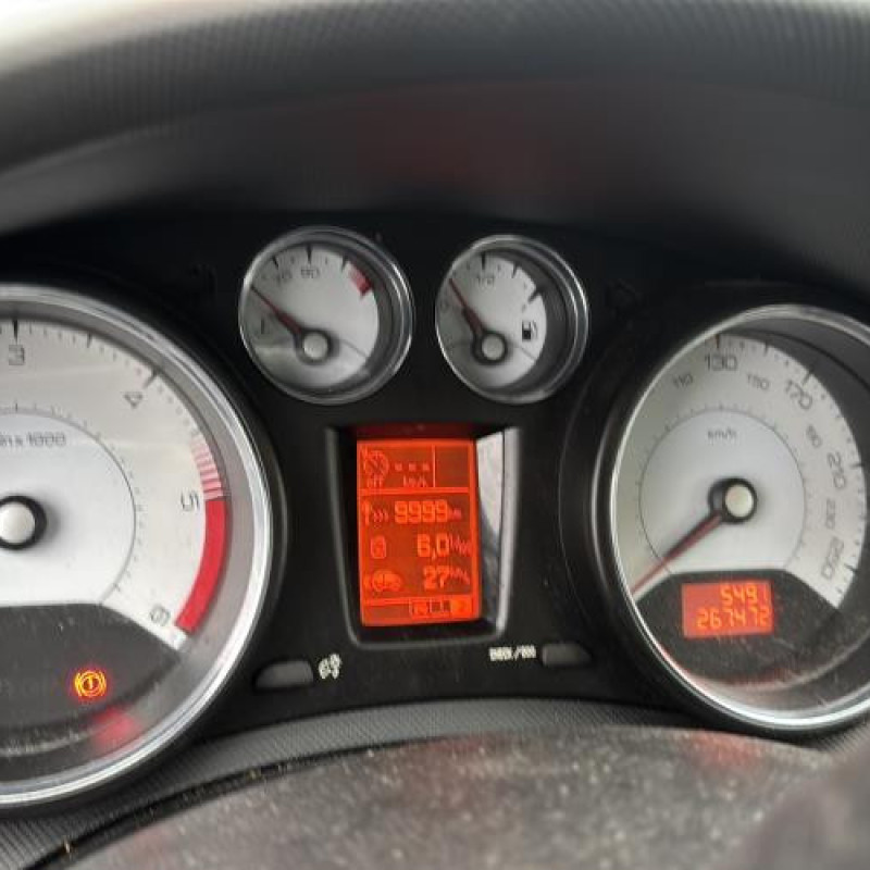 Bouton de coffre PEUGEOT 308 1 Photo n°19