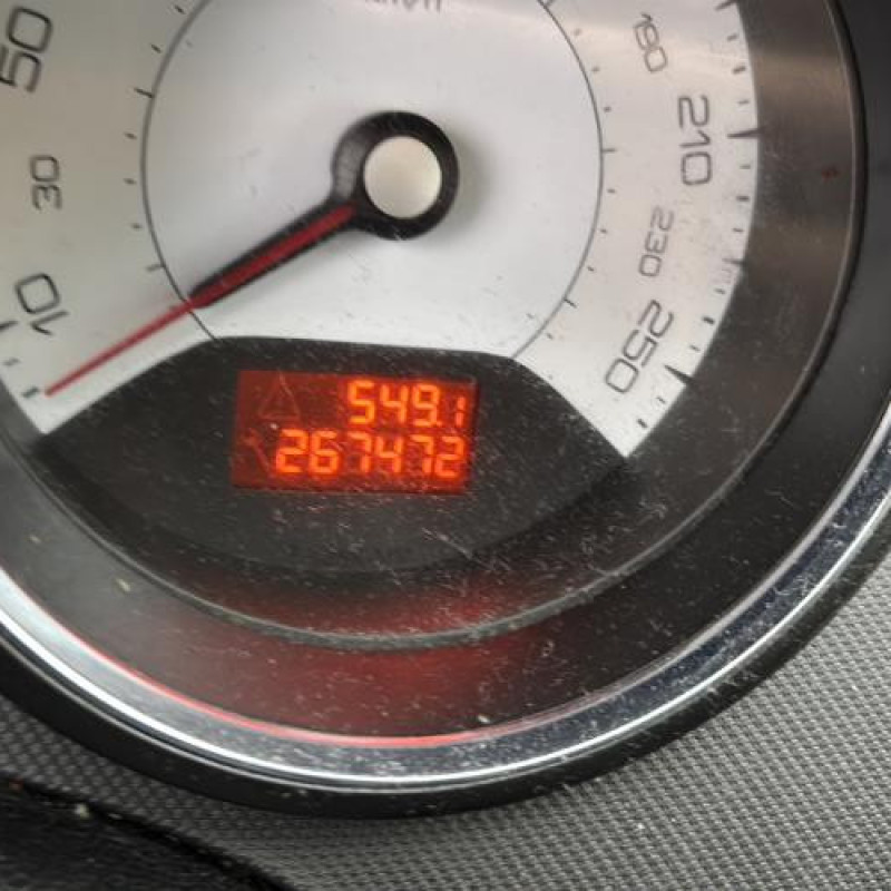 Bouton de coffre PEUGEOT 308 1 Photo n°20