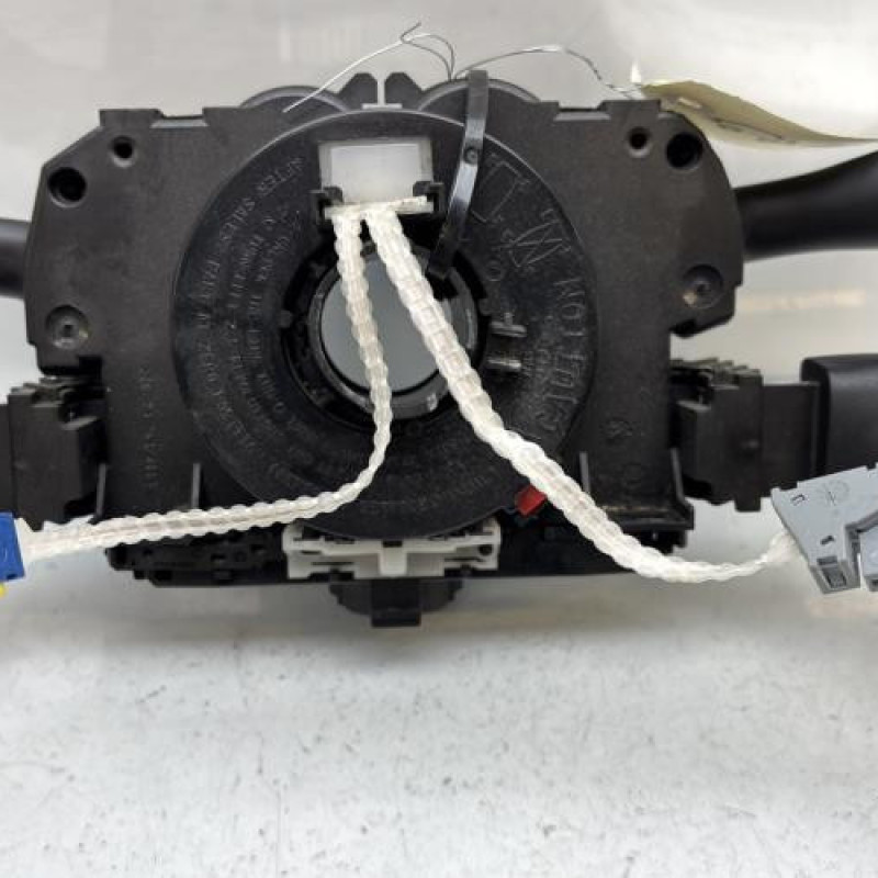 Com (Bloc Contacteur Tournant+Commodo Essuie Glace+Commodo Phare) PEUGEOT 308 1 Photo n°2