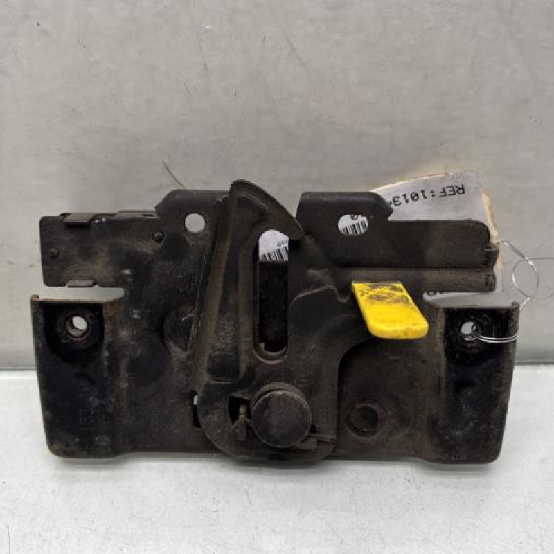 Fermeture de capot FORD FIESTA 6 Photo n°1