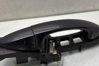 Poignee porte avant droit FORD FIESTA 6 Photo n°1