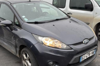 Bouton de coffre FORD FIESTA 6
