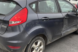 Serrure avant gauche FORD FIESTA 6