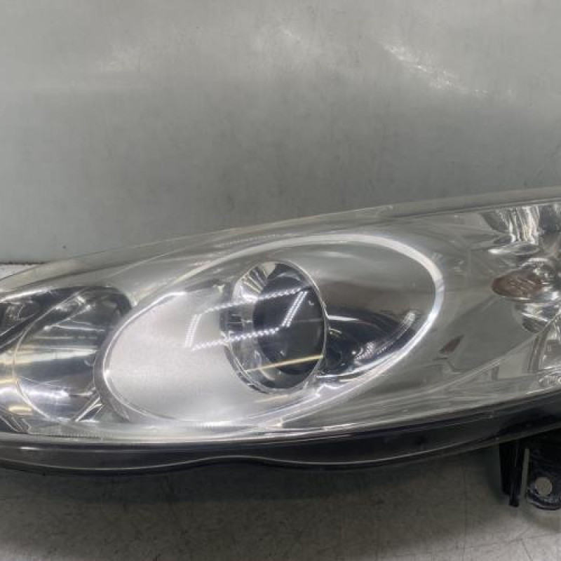 Optique avant principal gauche (feux)(phare) PEUGEOT 407 Photo n°1