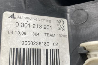 Optique avant principal gauche (feux)(phare) PEUGEOT 407