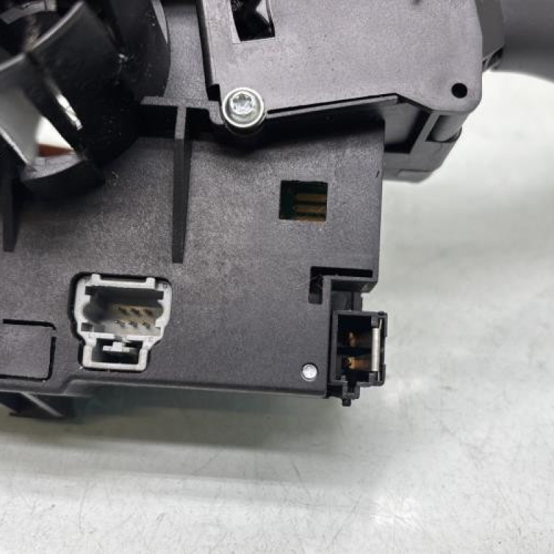 Com (Bloc Contacteur Tournant+Commodo Essuie Glace+Commodo Phare) PEUGEOT 1007 Photo n°8