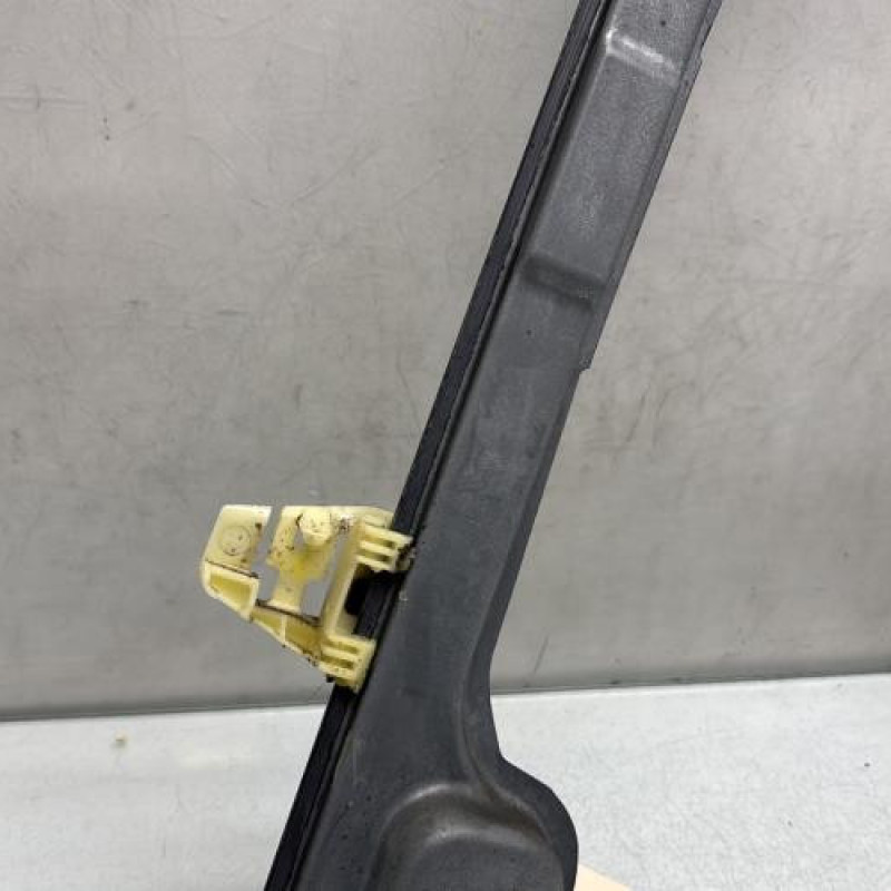 Leve vitre electrique avant droit PEUGEOT 1007 Photo n°9