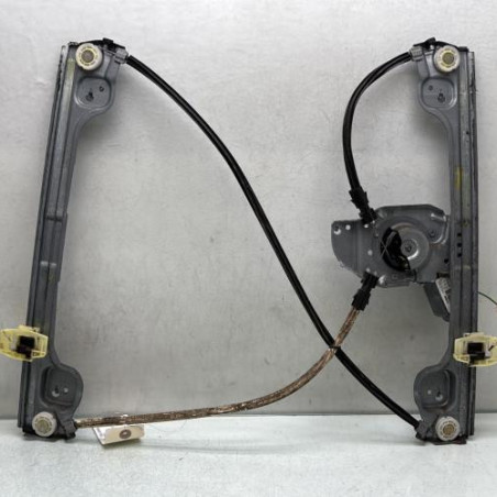 Leve vitre electrique avant gauche PEUGEOT 1007 Photo n°1
