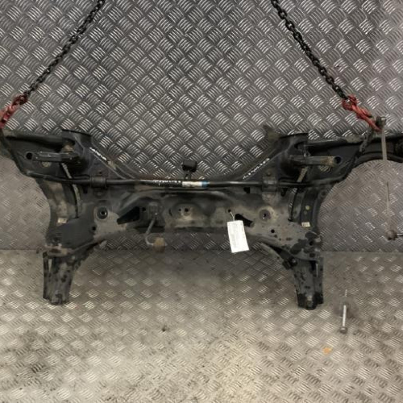 Berceau avant SUZUKI BALENO 2 Photo n°1