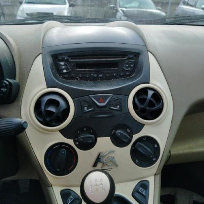 Serrure avant gauche FORD KA 2 Photo n°10