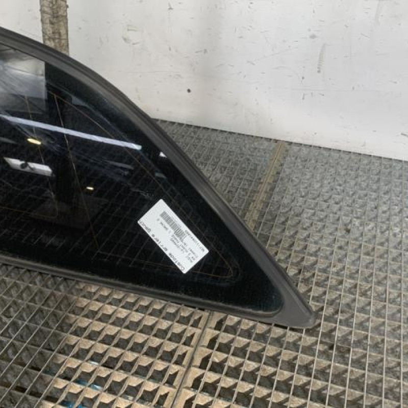 Custode arriere gauche AUDI A4 3 Photo n°3