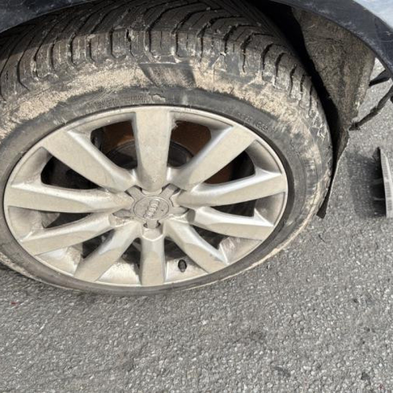 Vitre arriere droit AUDI A4 3 Photo n°17