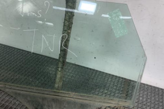 Vitre arriere gauche AUDI A4 3