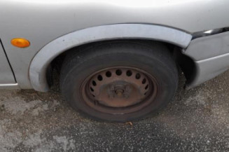 Optique avant principal gauche (feux)(phare) OPEL CORSA B