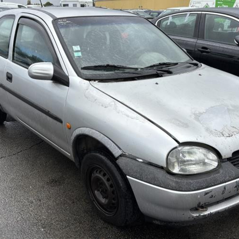 Optique avant principal gauche (feux)(phare) OPEL CORSA B Photo n°6