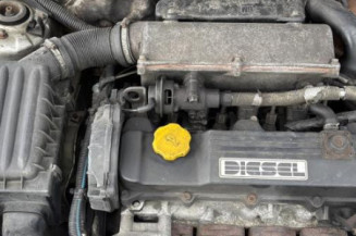 Optique avant principal gauche (feux)(phare) OPEL CORSA B