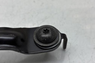 Attache ceinture avant gauche RENAULT GRAND SCENIC 3