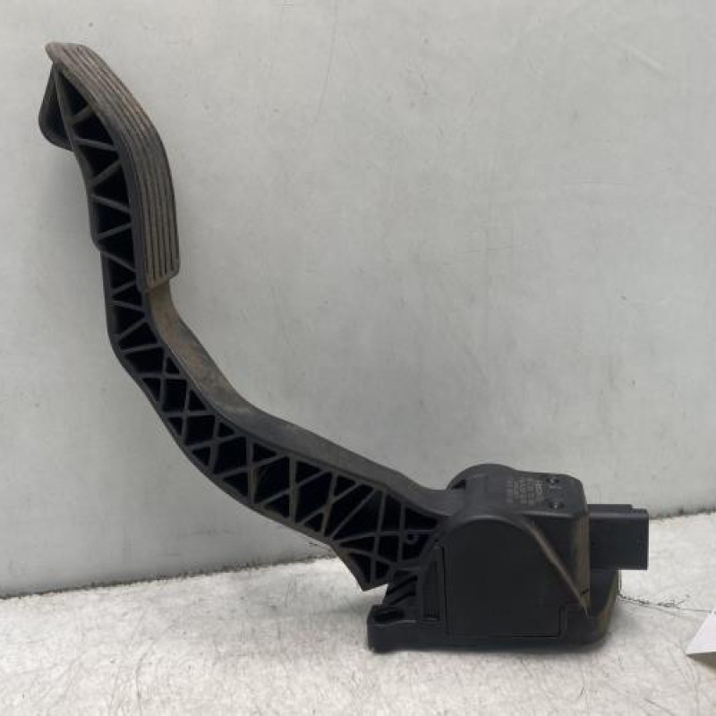 Pedale d'accelerateur PEUGEOT 207 Photo n°2