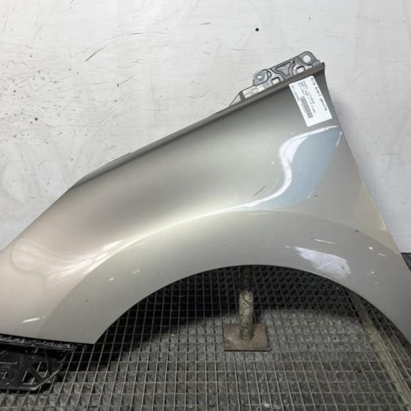Aile avant gauche PEUGEOT 5008 1 Photo n°1