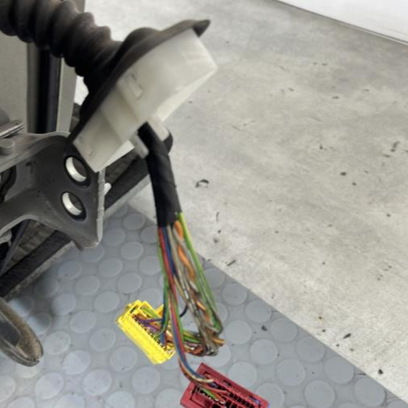 Porte avant droit PEUGEOT 5008 1 Photo n°5