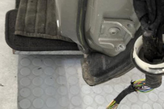 Porte avant gauche PEUGEOT 5008 1