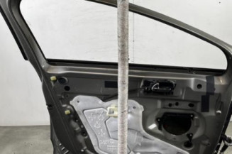 Porte avant gauche PEUGEOT 5008 1