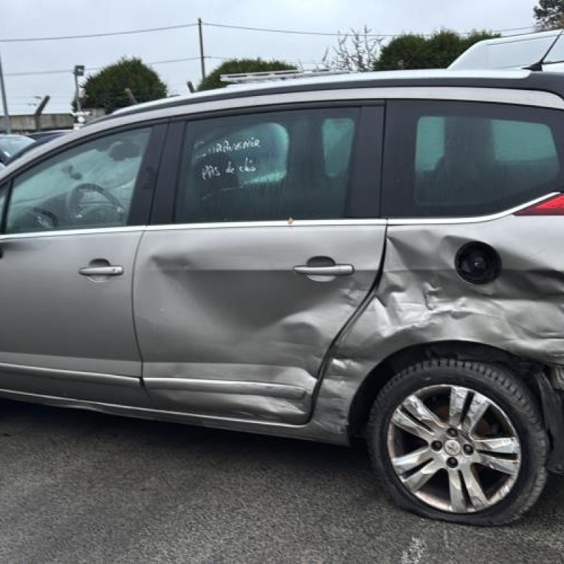 Renfort pare choc avant (traverse) PEUGEOT 5008 1 Photo n°9