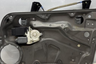 Leve vitre electrique avant droit VOLKSWAGEN GOLF 4 Photo n°1