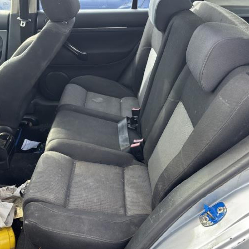 Leve vitre electrique avant droit VOLKSWAGEN GOLF 4 Photo n°20