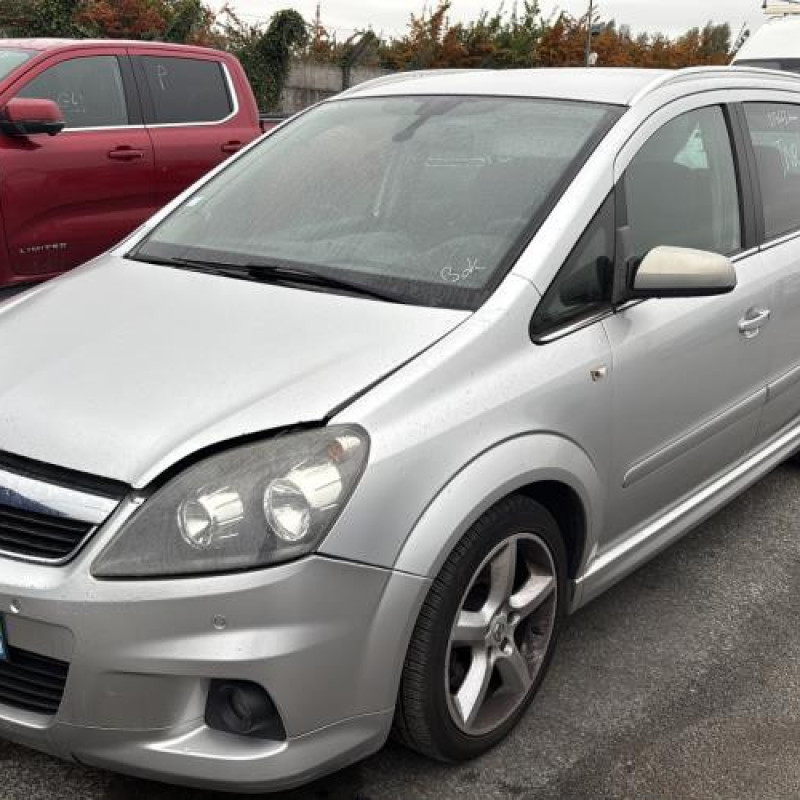 Pompe de direction OPEL ZAFIRA B Photo n°5