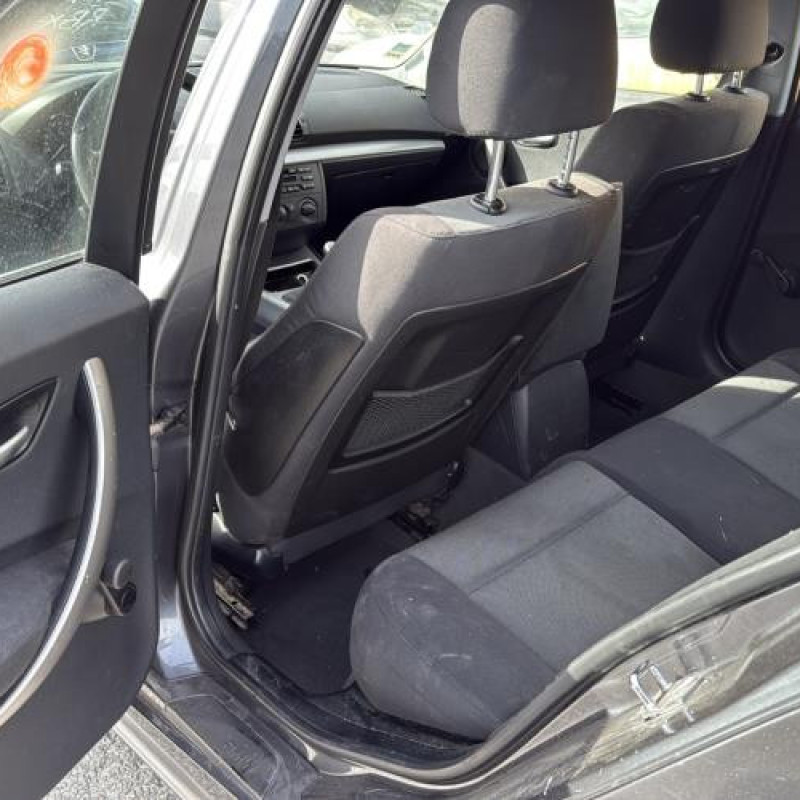 Compresseur clim BMW SERIE 1 E87 Photo n°15