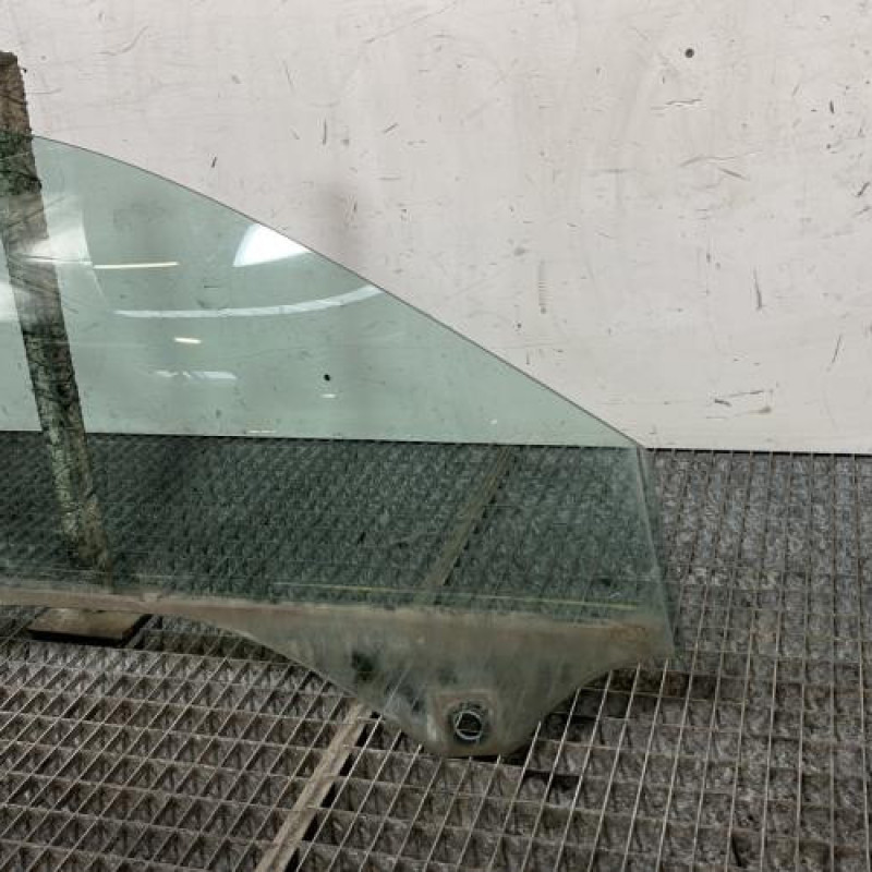 Vitre avant droit AUDI A3 2 Photo n°2