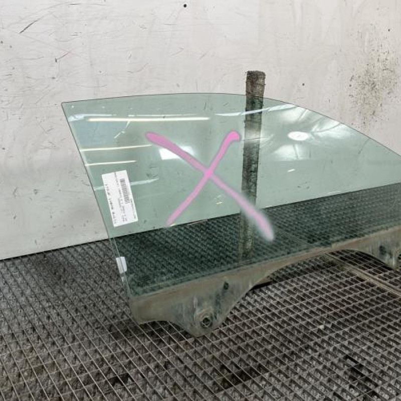 Vitre avant droit AUDI A3 2 Photo n°3