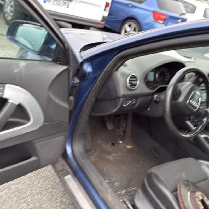 Vitre avant gauche AUDI A3 2 Photo n°14