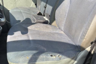 Etrier arriere gauche (freinage) RENAULT TRAFIC 2