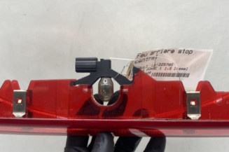 Feu arriere stop central RENAULT CLIO 3