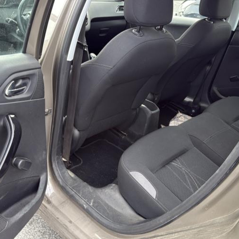 Moteur PEUGEOT 208 1 Photo n°17