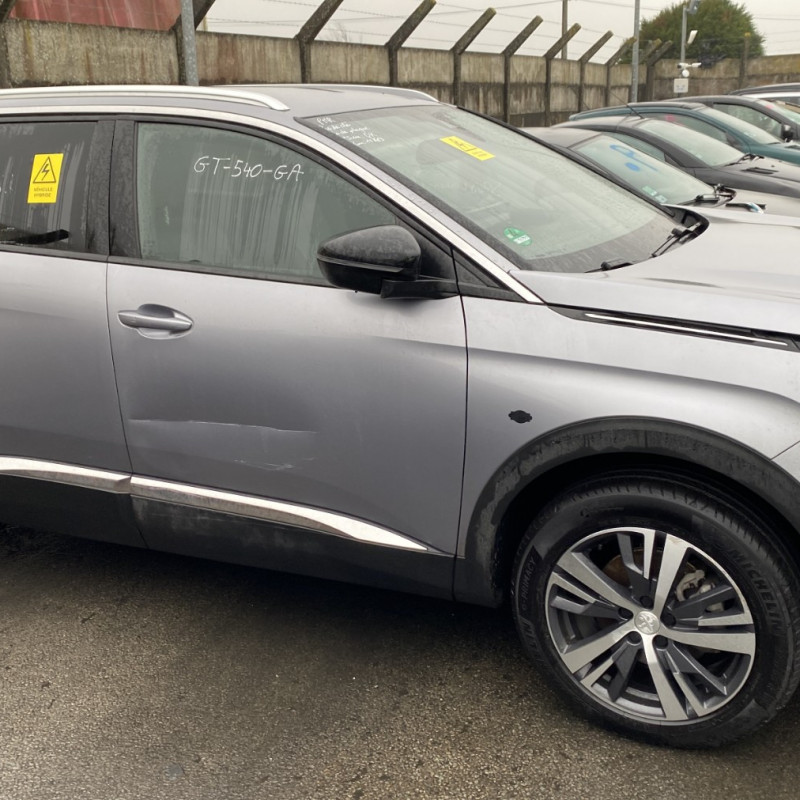 PEUGEOT 5008 2 PHASE 2 1.2 PURETECH - 12V TURBO HYBRID Photo n°10