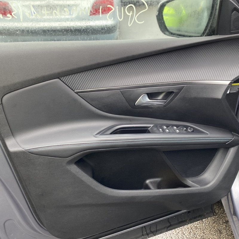 PEUGEOT 5008 2 PHASE 2 1.2 PURETECH - 12V TURBO HYBRID Photo n°13