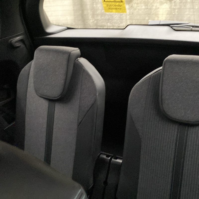 PEUGEOT 5008 2 PHASE 2 1.2 PURETECH - 12V TURBO HYBRID Photo n°17