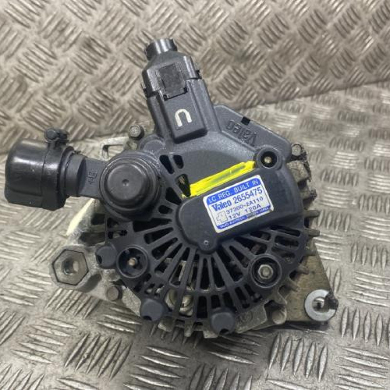 Alternateur HYUNDAI MATRIX Photo n°1