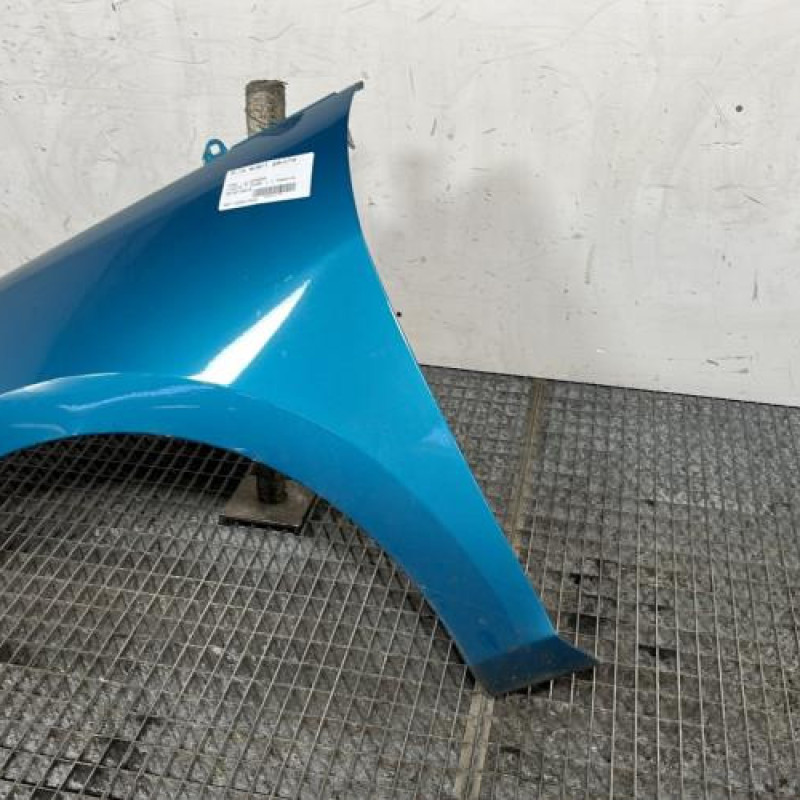 Aile avant gauche FORD FIESTA 7 Photo n°3