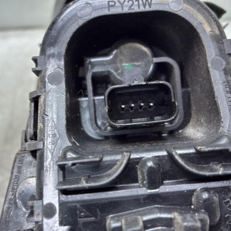 Feu arriere principal droit (feux) RENAULT CLIO 4 Photo n°3