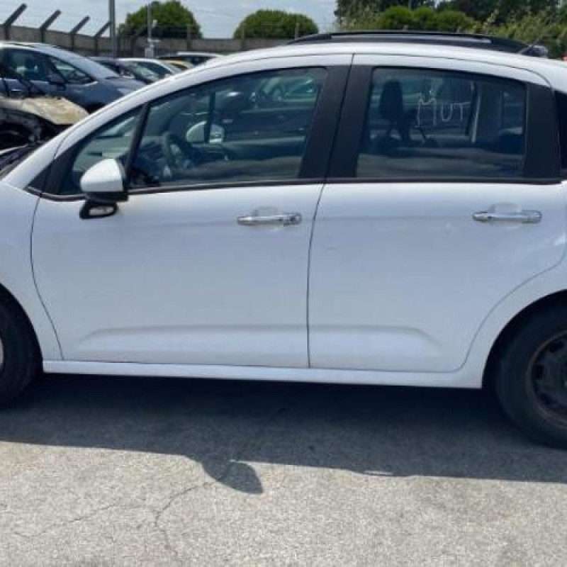 Face avant CITROEN C3 2 Photo n°7